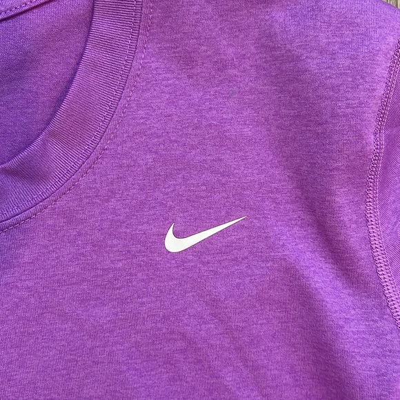 Nike Dri-fit size large purple 100% polyester T-shirt - Picture 3 of 5